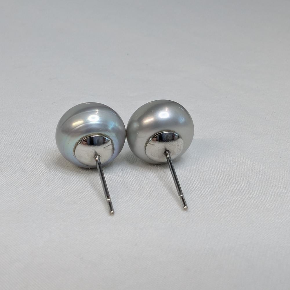 Vintage Genuine Pearl Chunky Stud Earrings - Picture 3 of 10